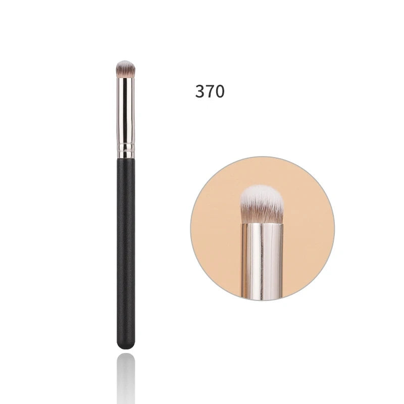 Foundation Concealer Brush for Flawless Blending and Precise Contouring