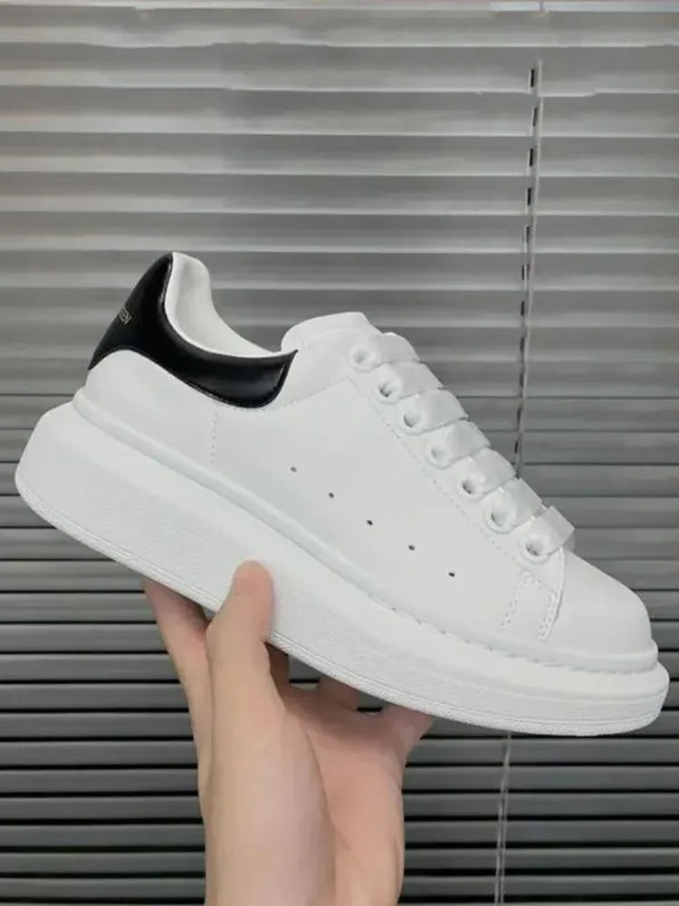 Women Flats Skateboard Shoes With Thick Sole